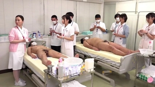Emo学生沉迷于独自自慰会话