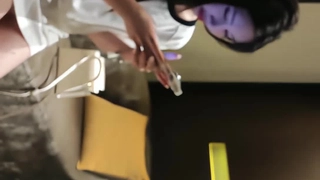300NTK-199 鬼潮上等美人元ヤン娘の逆ナン男食いSEX！！指でも潮！ハメても潮！終わった後にも潮！縦横無尽の潮吹き連発で夜露死苦！！推定１０００人斬りのヤリマンのタイマンSEXはマジで半端無いっす！！感度最高のプリ尻に生挿入懇願！？痙攣してイキ狂うも騎乗位で逆転KOさせるガチ締め名器りいな参上！！ラブホドキュメンタリー休憩2時間03