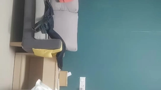 异侠吧分享中山技师母狗，来人撬开她的逼