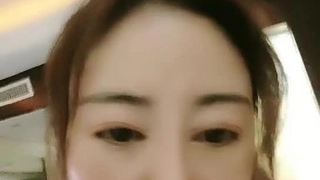 商场试衣间深喉口爆背着男友出来偷情的高跟黑丝学姐！！