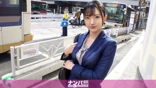 性感小姐姐 难得秀一场 掏出奶子揉捏 肥穴假屌抽插